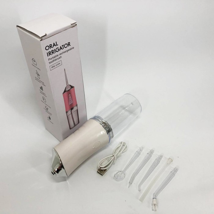 Іригатор для чищення зубів та порожнини рота Oral Irrigator з акумулятором та змінними насадками. Колір: білий CH-57