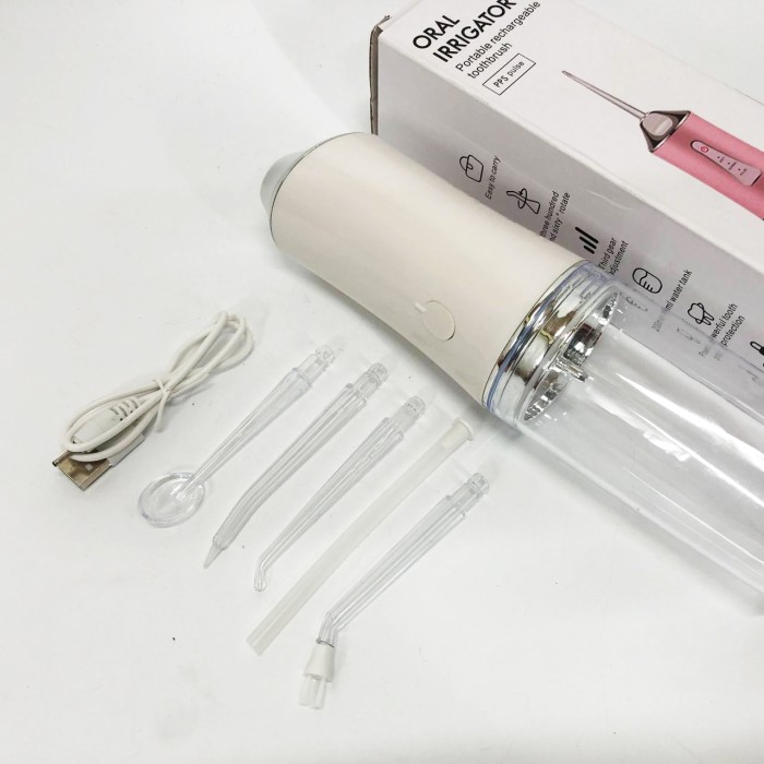 Іригатор для чищення зубів та порожнини рота Oral Irrigator з акумулятором та змінними насадками White