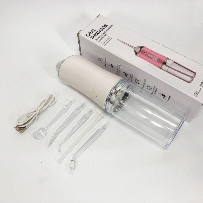 Іригатор для чищення зубів та порожнини рота Oral Irrigator з акумулятором та змінними насадками White