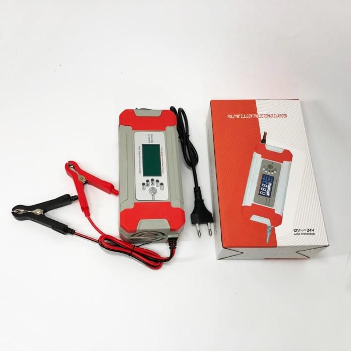 Імпульсний зарядний пристрій (12V 8A / 24V 4A) для легкових та BW-353 вантажних авто