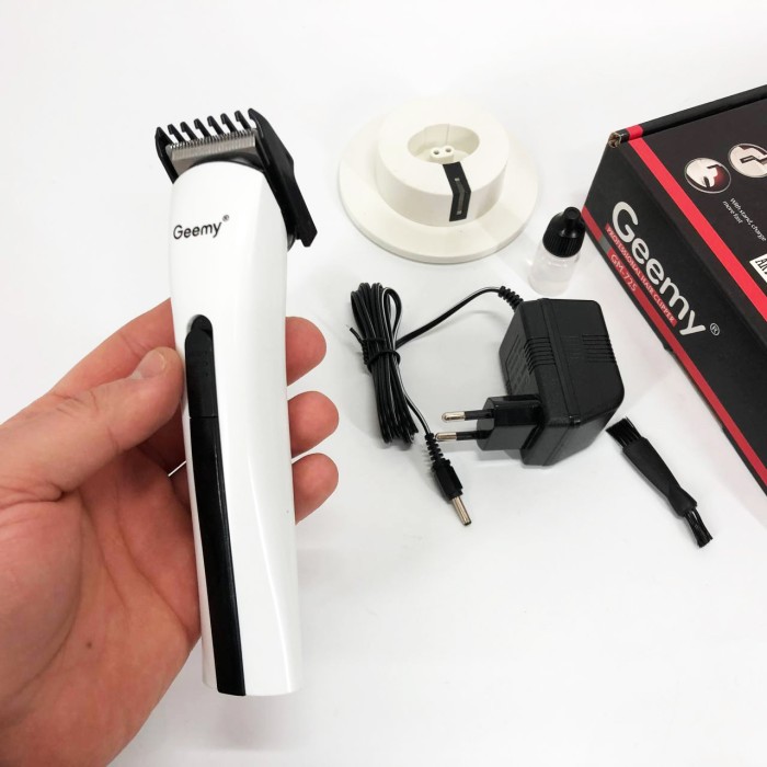 Портативна ручна машинка для стрижки волосся GEMEI GM-725, Практична машинка для стрижки волосся IM-23