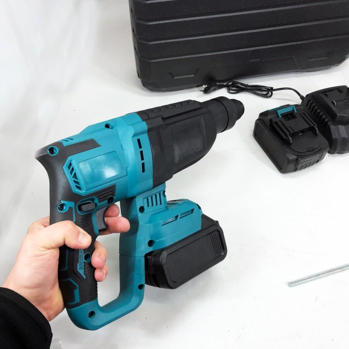 Промисловий перфоратор прямий KRAFFTEC, Дриль-перфоратор у валізі, Перфоратор для свердління отворів PD-70