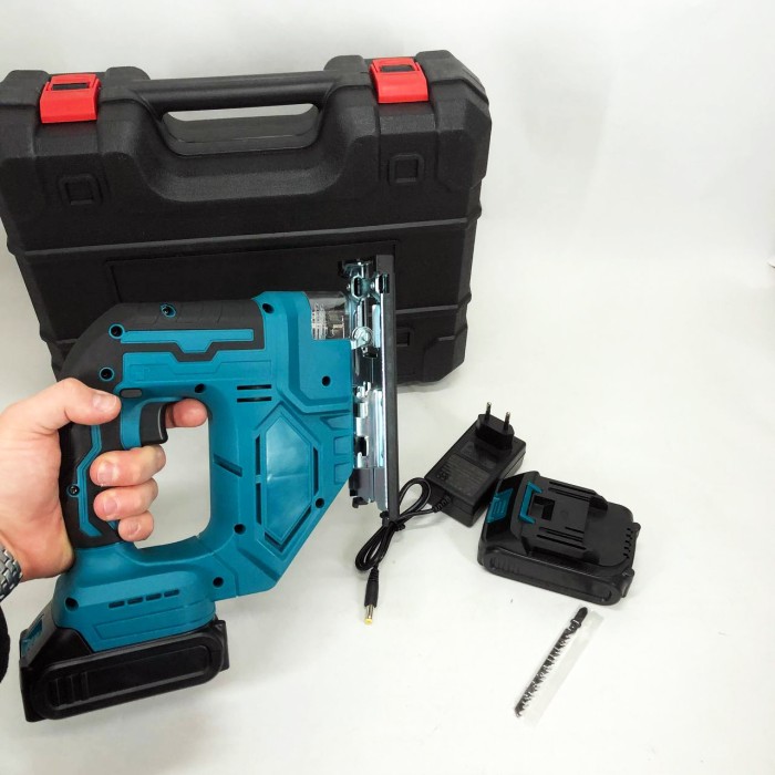 Акумуляторний безщітковий лобзик 24V з 2 АКБ у пластиковому кейсі з регулюванням швидкості та кута нахилу UD-21