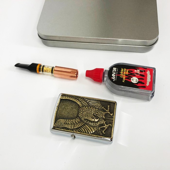 Запальничка в подарунок N9, Стильна запальничка в подарунок, Запальничка бензин Бензинова OA-11