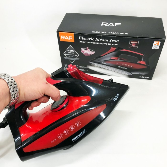 Потужна праска для швидкого прасування RAF R.1233 2200 Вт, Парова праска для різних типів тканин VS-11
