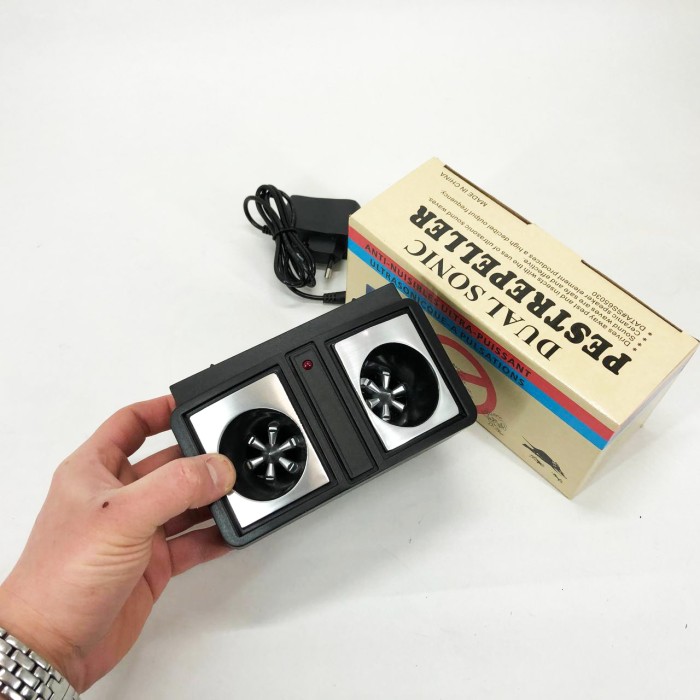 Електронний відлякувач мишей і комах, Прилад від щурів та мишей у розетку, Ультра звук від тарганів IM-58