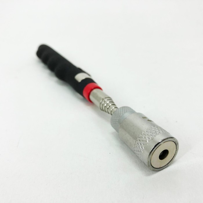 Телескопічний магніт з підсвічуванням для вилучення з важкодоступних місць 19-80 см OL-24