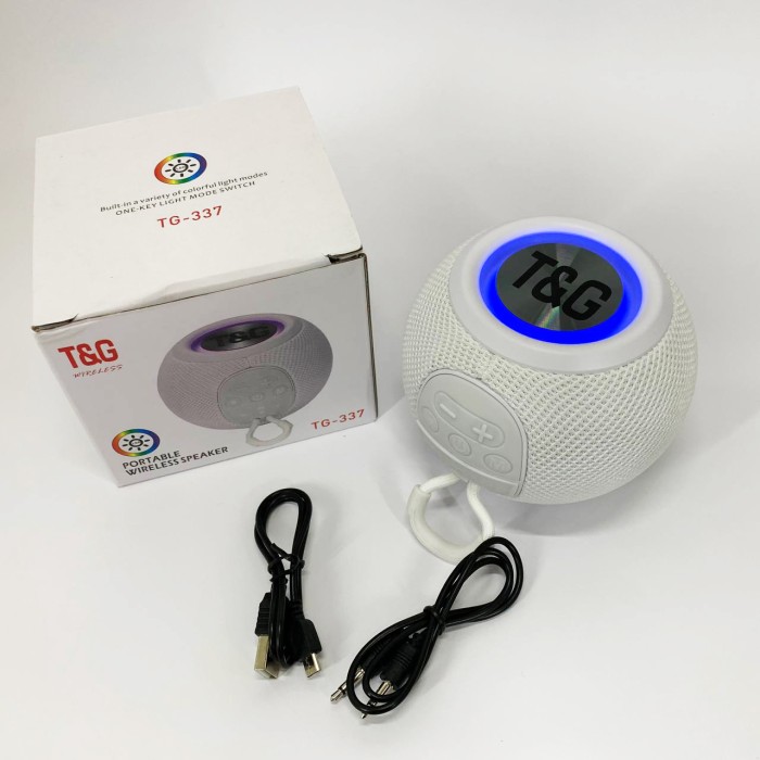 Бездротова потужна колонка TG337 з Bluetooth, RGB-підсвічуванням та радіо. Колір: білий