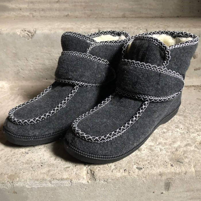 Вовняні валянки жіночі 38р, Зимові бурки жіночі, Жіночі зимові стьобані черевики калоші піна NT-28