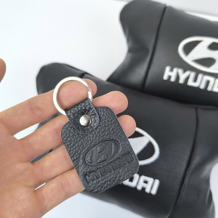 Подушка підголовник з логотипом Hyundai Хундай, Дорожні подушки, Подарунок HY-716 чоловікові водію