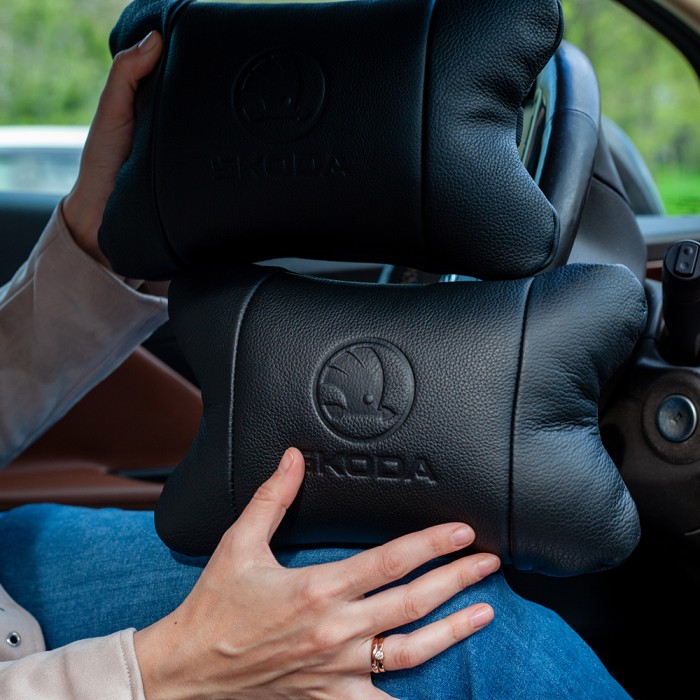 Подушка підголівник для подорожей Skoda, Декоративні подушки з логотипом, Дорожня подушка під голову WE-68
