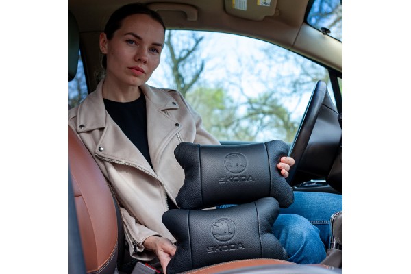 Подушки для шиї на підголівник Skoda, Оригінальний подарунок автомобілісту, Подарунок водієві YG-70