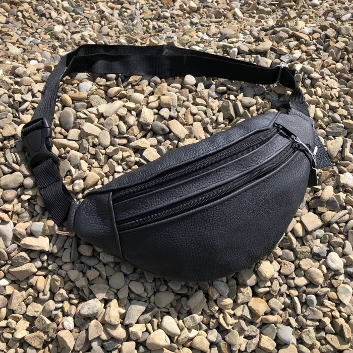 Чорна сумка бананка шкіряна, Міська сумка на груди для чоловіків, Бананка нагрудна OC-42