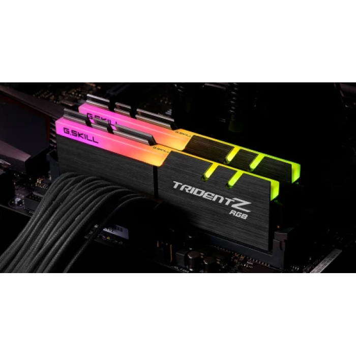 Оперативна пам’ять G.Skill Trident Z RGB DDR4 32 ГБ