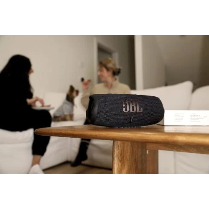 Портативна колонка JBL Charge 5 із захистом IP67
