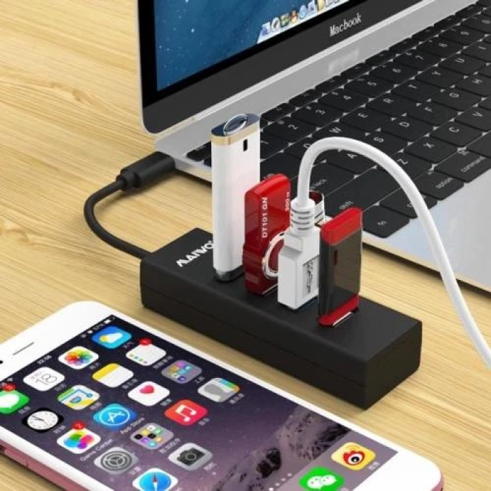 USB-хаб Maiwo KH304C з чотирма портами USB 3.0