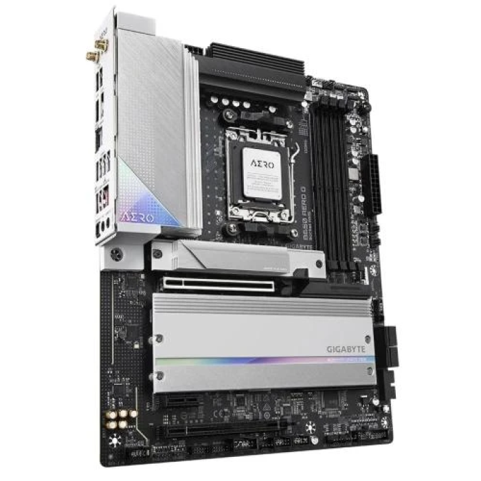 Материнська плата Gigabyte B650 AERO G для AM5 з DDR5