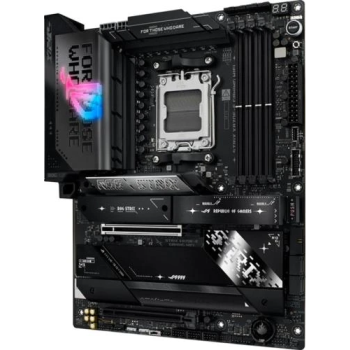 Материнська плата Asus ROG STRIX X870E-E GAMING WIFI на AM5