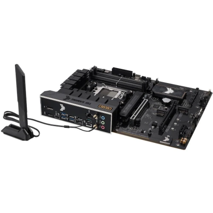 Материнська плата Asus TUF GAMING B650-E WIFI для AM5 з DDR5