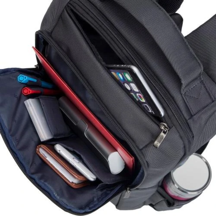 Рюкзак для ноутбука 15.6" RivaCase Central, Black, поліестер, 15 л, 310 x 420 x 135 мм (8262)