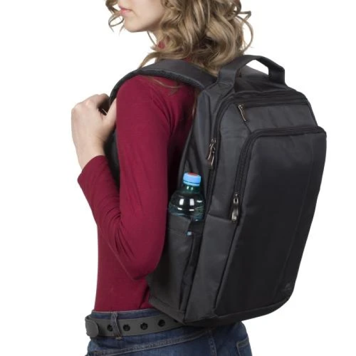Рюкзак для ноутбука 15.6" RivaCase Central, Black, поліестер, 15 л, 310 x 420 x 135 мм (8262)