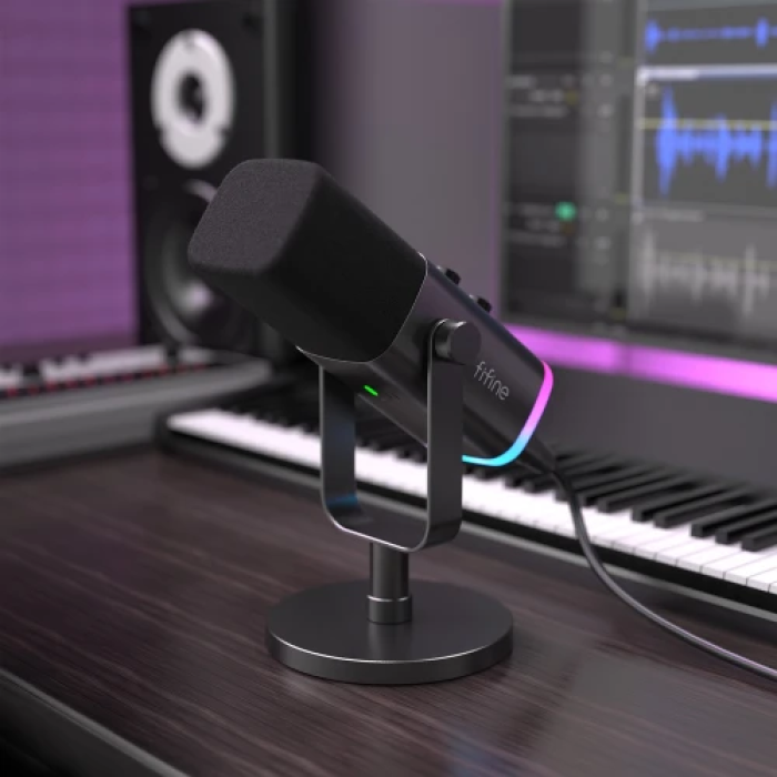 Мікрофон Fifine AM8 із USB, XLR і підсвічуванням
