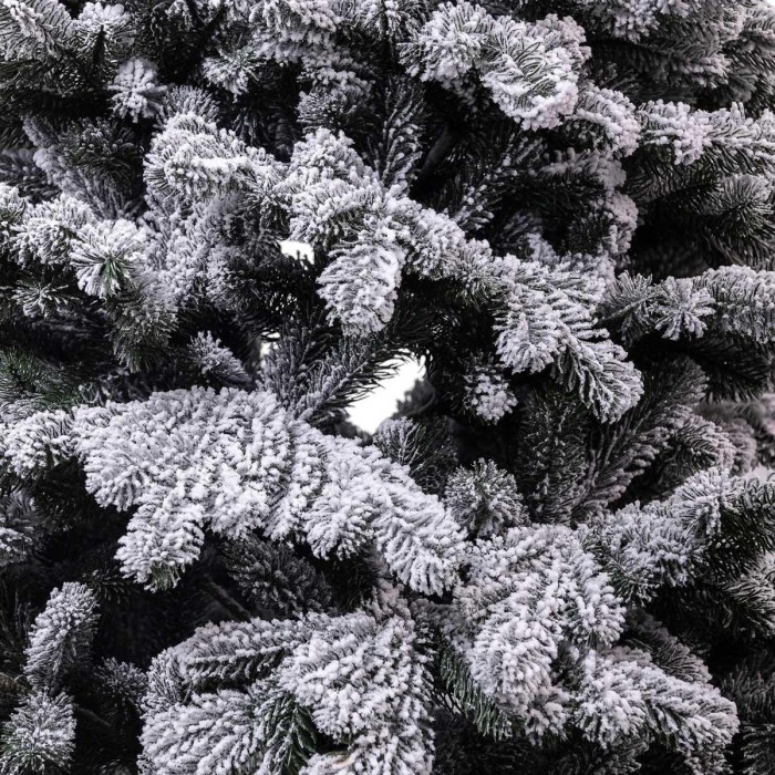 Ялинка штучна 1.8 м Говерла засніжена (13126)