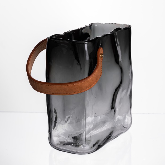 Скляна ваза сумочка з ручкою 16×8×18.5 (см) декоративна Сірий HP-19-156-2 (77671)