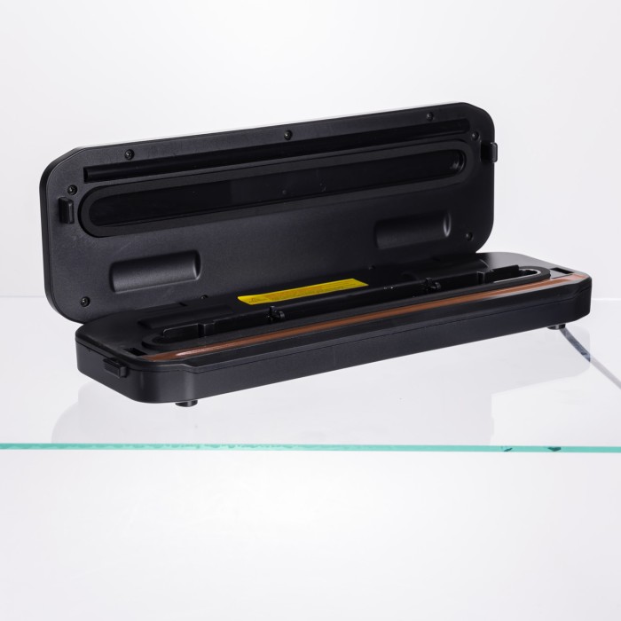 Вакууматор побутовий + 10 пакетів 90 Вт Чорний HP-11-17B (11193)