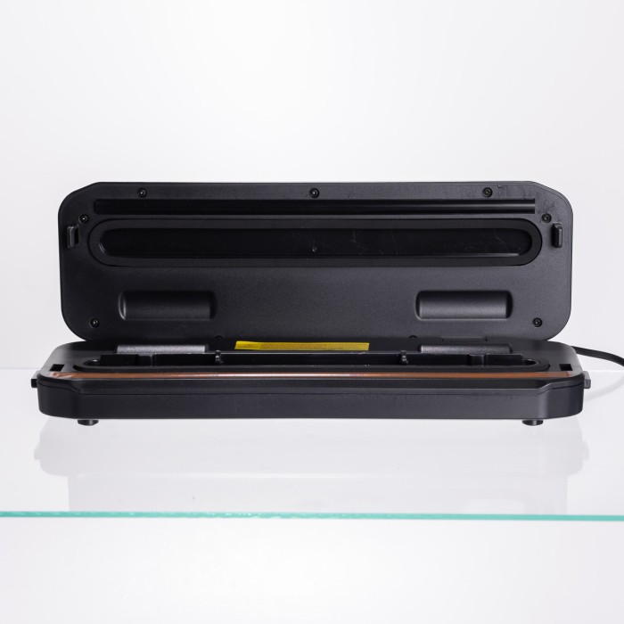 Вакууматор побутовий + 10 пакетів 90 Вт Чорний HP-11-17B (11193)