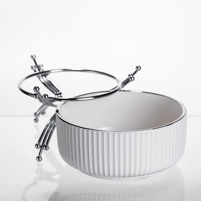 Салатник порцеляновий на металевій підставці Ø16 (см) Срібло LB-1568S (89231)