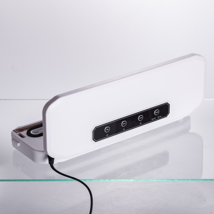 Вакууматор побутовий для сухих та вологих продуктів 400 Вт вакуумний пакувальник 4 режими роботи + 10 пакетів Білий HP-11-17W (28372)