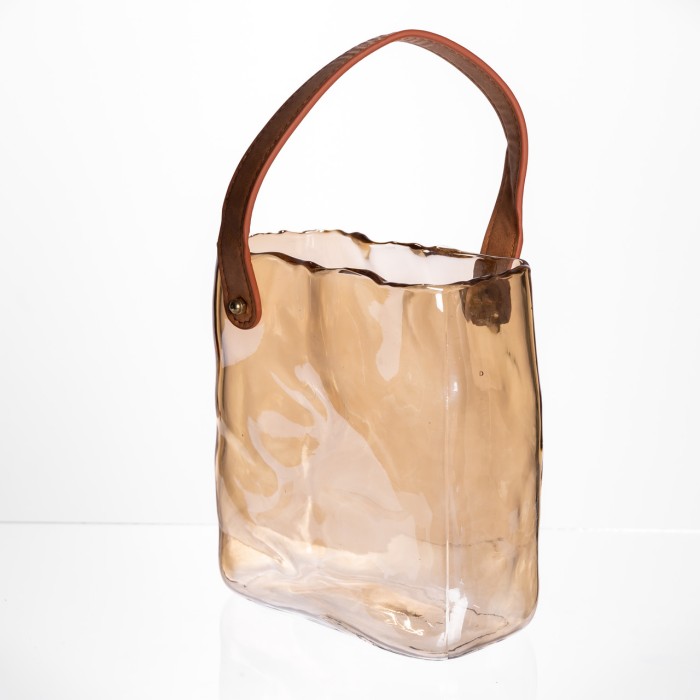 Скляна ваза сумочка з ручкою 16×8×18.5 (см) декоративна ваза для квітів 2 (л) Коричневий HP-19-156-1 (44674)