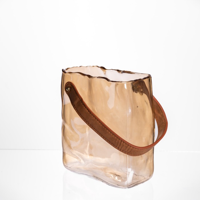 Скляна ваза сумочка з ручкою 16×8×18.5 (см) декоративна ваза для квітів 2 (л) Коричневий HP-19-156-1 (44674)