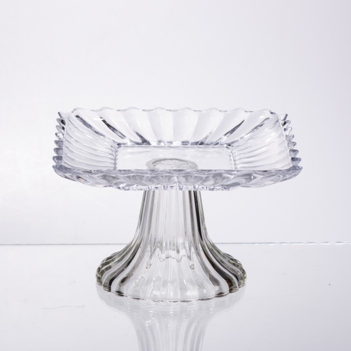 Тортівниця скляна квадратна на ніжці, прозора підставка для торта, десертів, сервірування столу 16×16 см 64486-16 (69935)