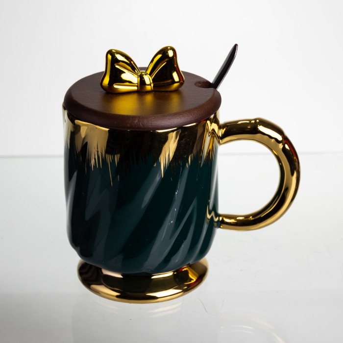 Новорічна порцелянова чашка «Золотий Вихор» 450 мл з кришкою і ложкою Yiwu FM-23A (89218)