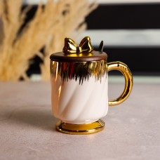 Новорічна порцелянова чашка «Золотий Вихор» 450 мл з кришкою і ложкою Yiwu FM-23D (60315)