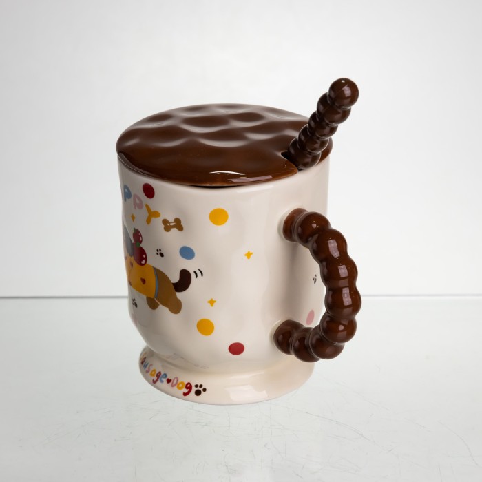 Новорічна порцелянова чашка "Весела Такса" з кришкою та ложкою 400 мл, Святкова кружка чашка для дітей на подарунок FM-17A (37593)