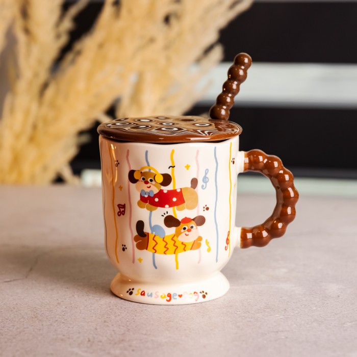Новорічна порцелянова чашка "Весела Такса" з кришкою та ложкою 400 мл, Святкова кружка чашка для дітей на подарунок FM-17C (83823)