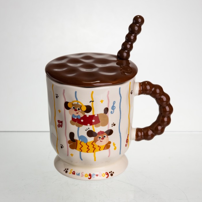 Новорічна порцелянова чашка "Весела Такса" з кришкою та ложкою 400 мл, Святкова кружка чашка для дітей на подарунок FM-17C (83823)