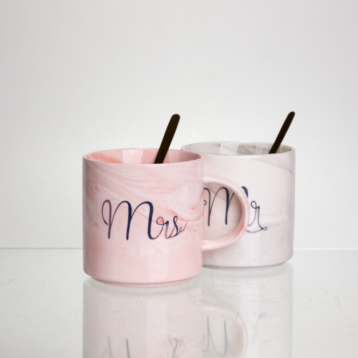 Набір парних порцелянових чашок Mr&Mis 2 (шт) по 400 (мл) чашки на подарунок з ложкою FM-28 (64858)