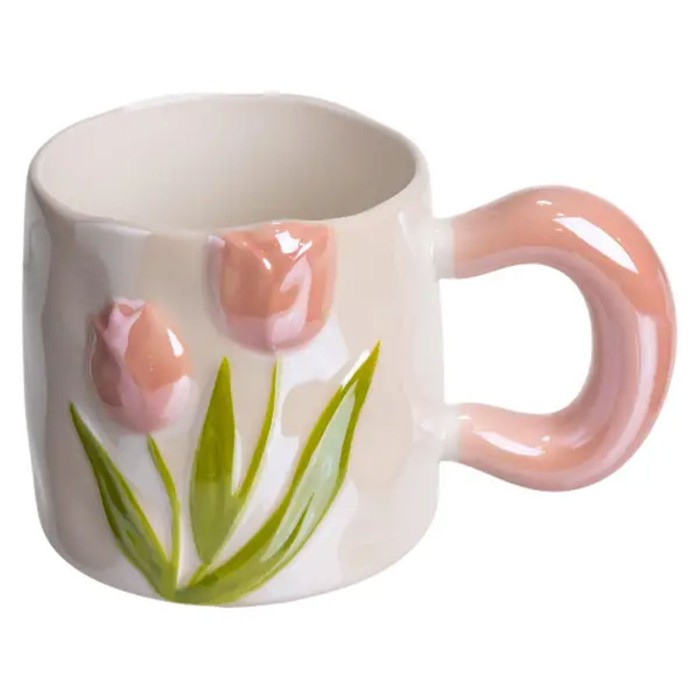 Новорічна порцелянова чашка для чаю та кави "Ніжний Тюльпан" з 3D-декором 400 мл, святкова кружка чашка на подарунок Рожевий FM-40A (74762)
