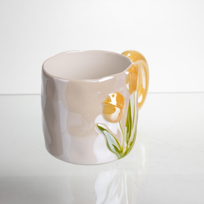 Новорічна порцелянова чашка для чаю та кави "Ніжний Тюльпан" з 3D-декором 400 мл, святкова кружка чашка на подарунок Помаранчевий FM-40B (61297)
