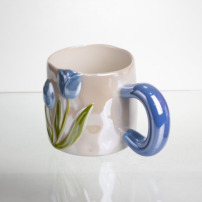Новорічна порцелянова чашка для чаю та кави "Ніжний Тюльпан" з 3D-декором 400 мл, святкова кружка чашка на подарунок Блакитний FM-40D (81819)