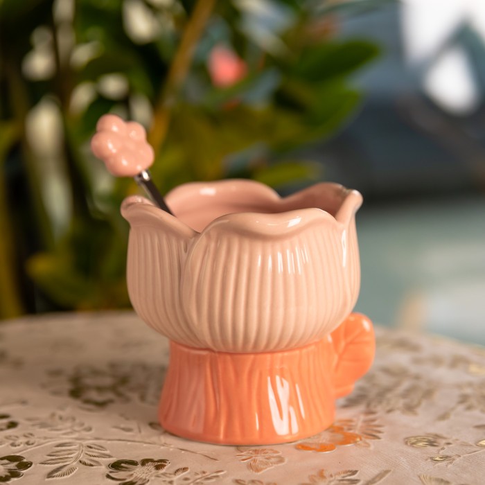 Креманка порцелянова з ложкою у формі квітки 300 (мл) креманка для десертів, морозива та желе Рожевий FM-42P (75693)