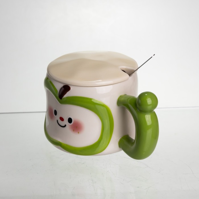 Чашка порцелянова 400 (мл) з кришкою та ложкою, оригінальна кружка на подарунок чашка для дітей Зелений FM-25A (88979)