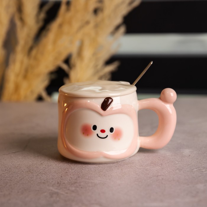 Чашка порцелянова 400 (мл) з кришкою та ложкою, оригінальна кружка на подарунок чашка для дітей Рожевий FM-25C (26364)