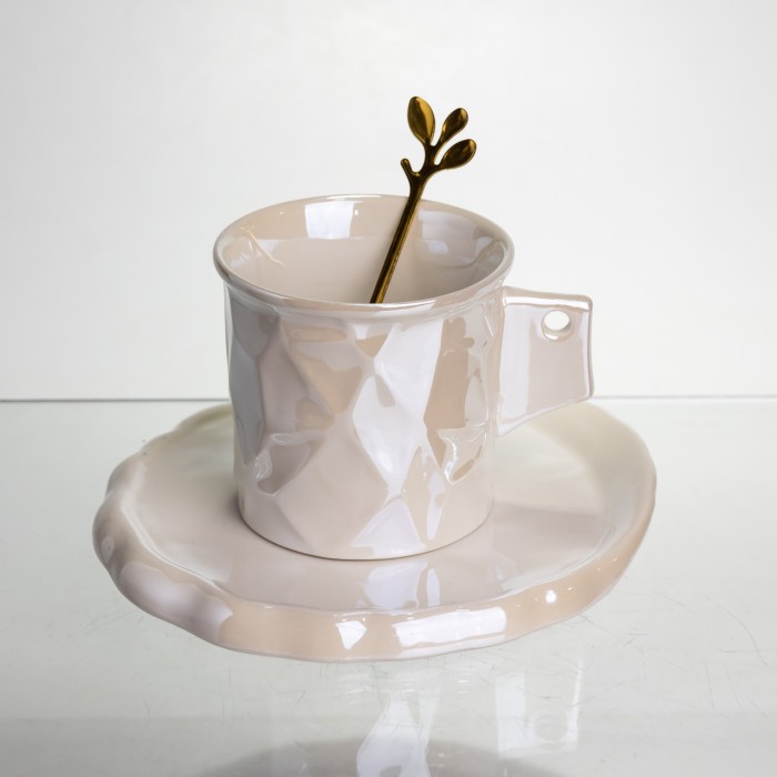 Чашка порцелянова для кави 200 (мл) з блюдцем і ложкою, гарна чашка в подарунок Білий FM-2B (54192)