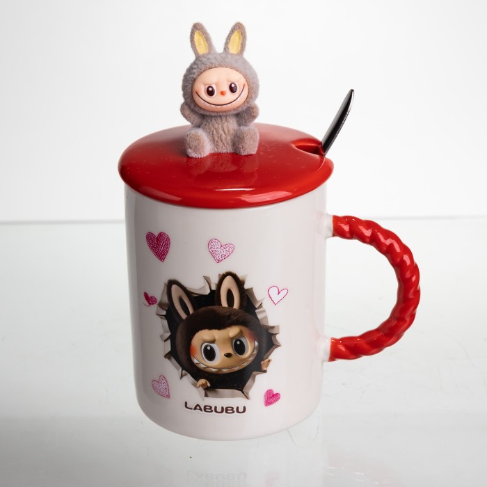 Кубок порцелянова з кришкою і ложкою Labubu 400 (мл) подарункова кружка прикольна чашка для дітей на подарунок Червоний FM-35D (82804)