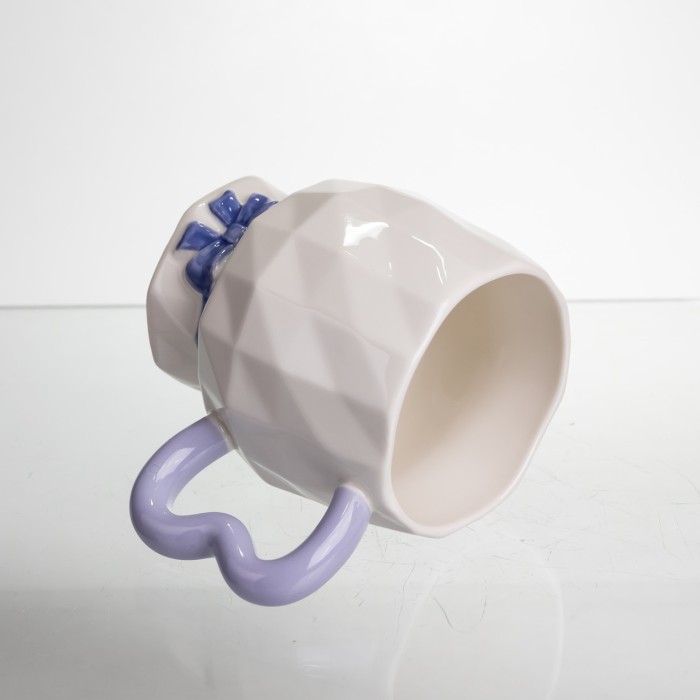 Чашка порцелянова на ніжці 400 (мл) оригінальна кружка на подарунок чашка для чаю та кави Бузковий FM-39A (82523)